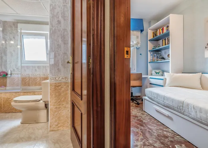 La Serena & Center & Parking *